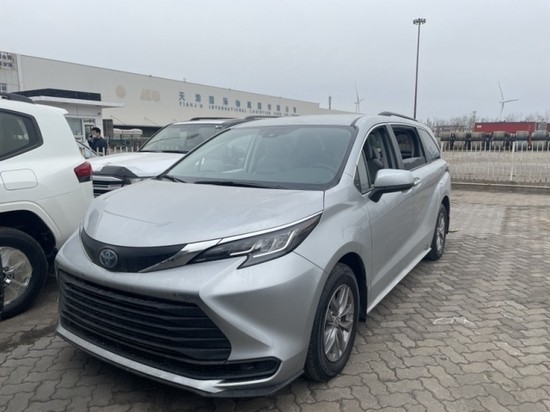 2022款全新丰田塞纳美版铂金最高版本现车 国六可上牌