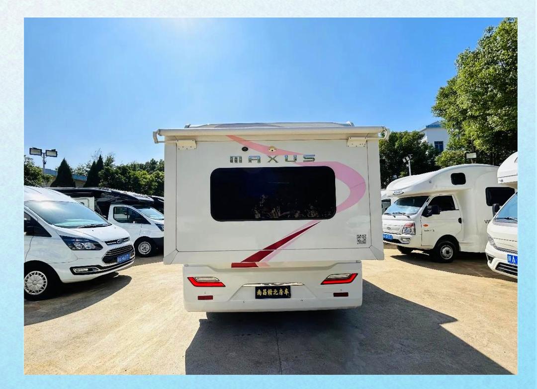 成都上汽大通MAXUS V100房车最低34.68万起售 优惠高达14.00万