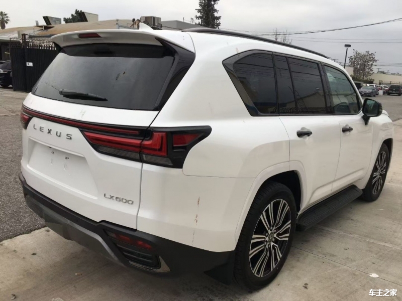 2024款雷克萨斯LX570黑曜限量优惠价格 售全国