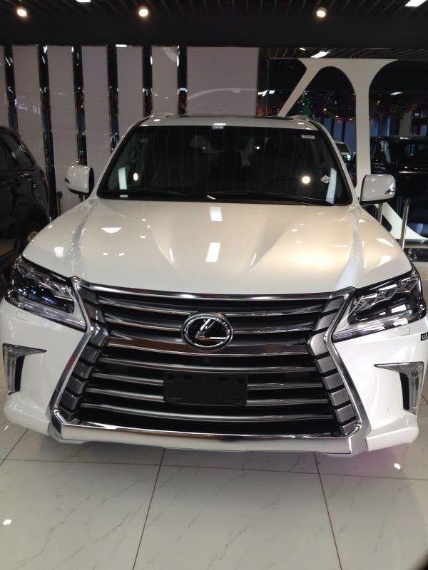 进口雷克萨斯LX570黑耀版多少钱 大气配置