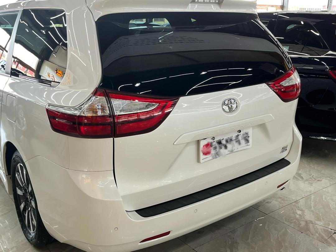 成都丰田平行进口霸道让利直降7.8万 欢迎前来试驾