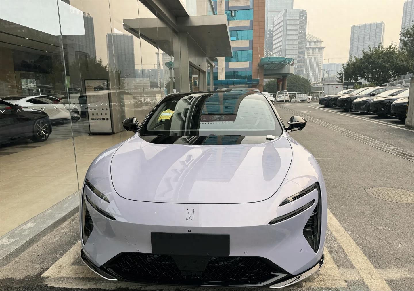 阿维塔06内饰谍照曝光 将2025年二季度上市