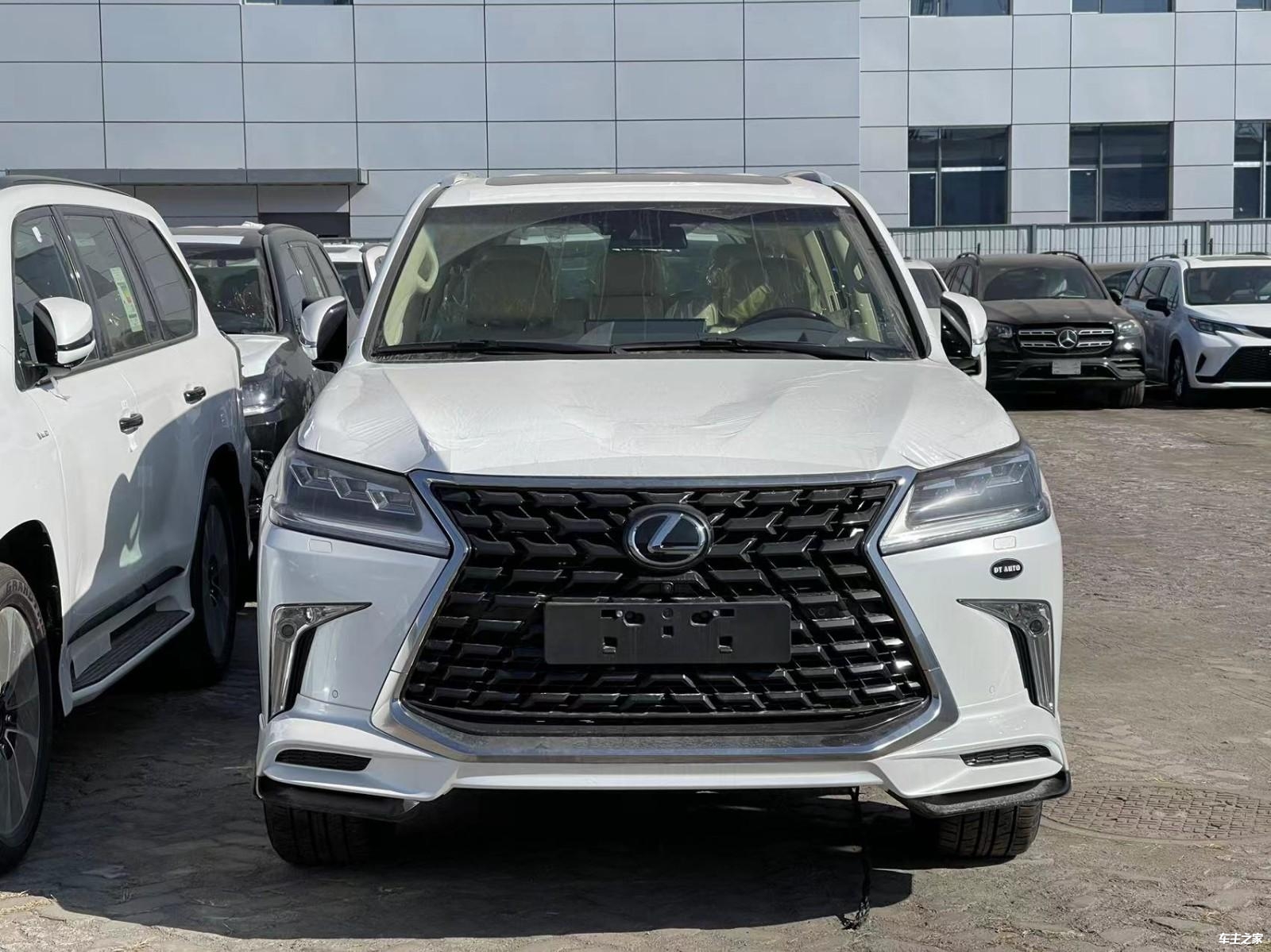 2024款美版雷克萨斯LX570顶配最低价格 展厅现车齐全