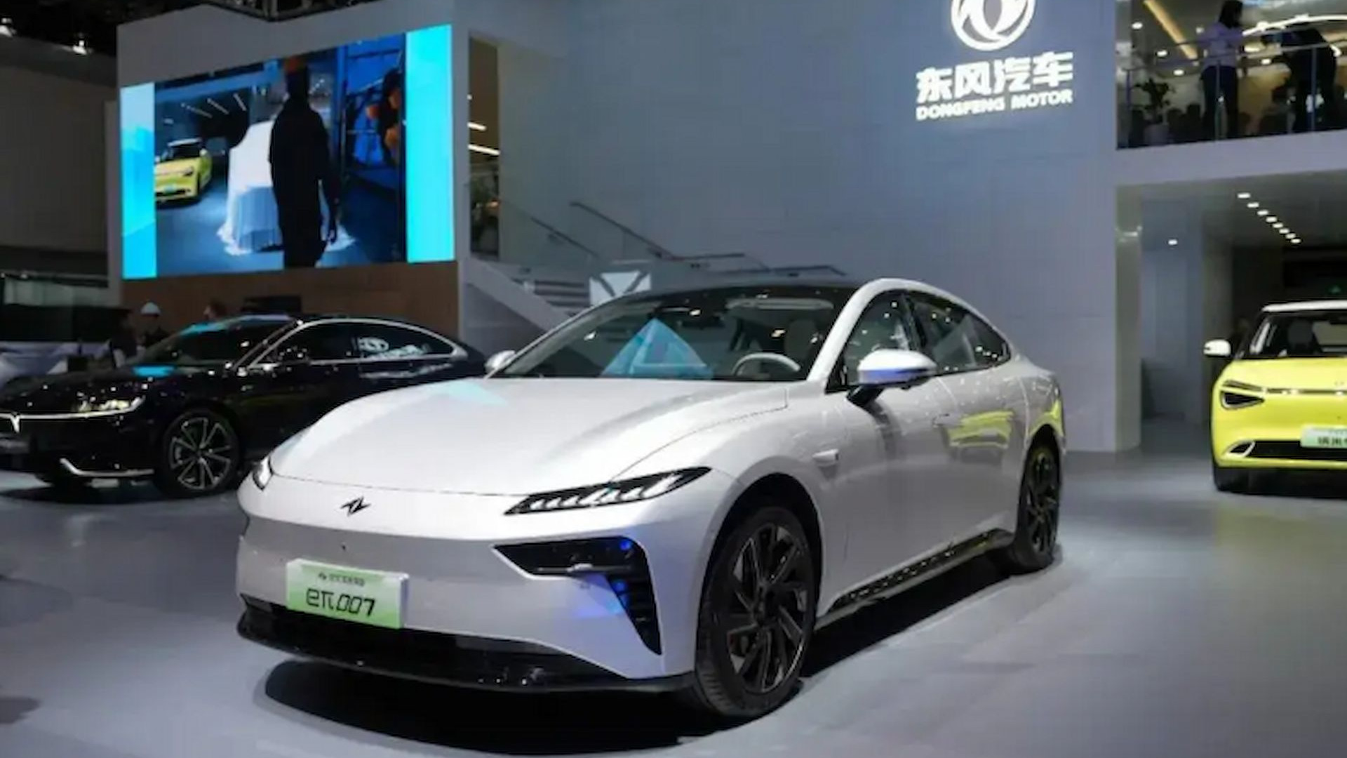 东风日产N7"撞衫"eπ 007 能否搅动20万级市场？