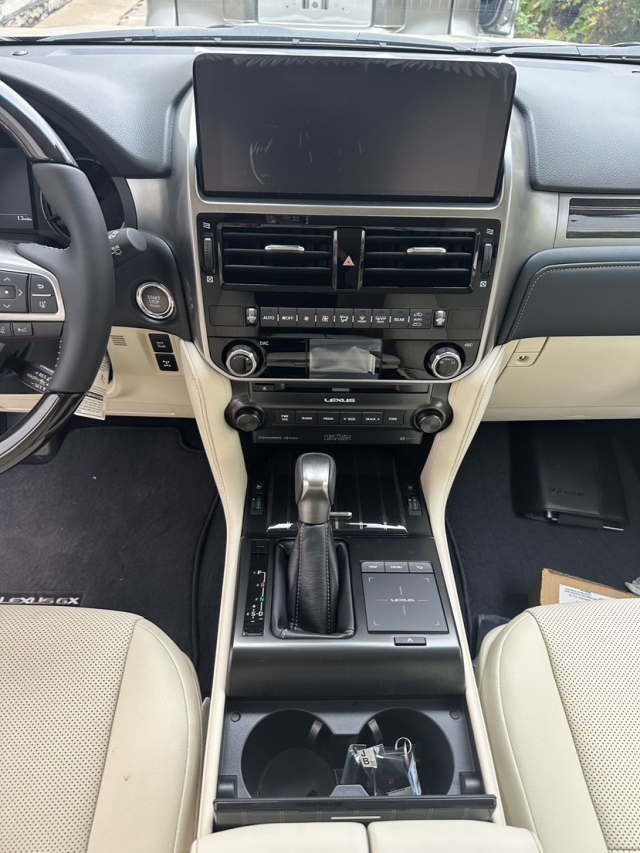 2024款雷克萨斯GX460国六现车特惠价格