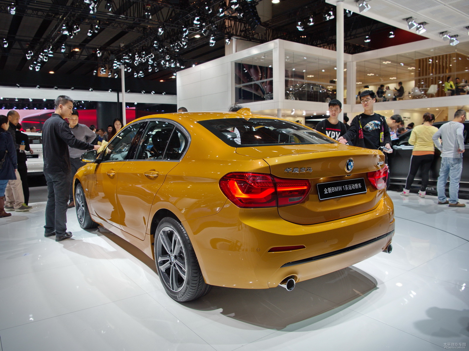 成都宝马iX1售价17.99万起 优惠高达12.50万