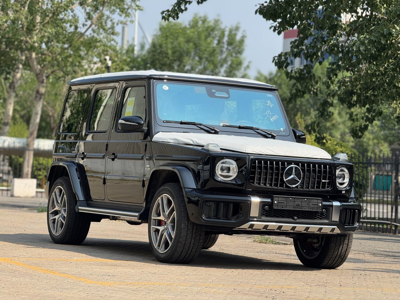 成都奔驰G级美版降价69万 仅200万可入手