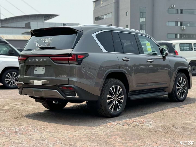 2024款LX600 3.5T提车价格多少 哪里有现车
