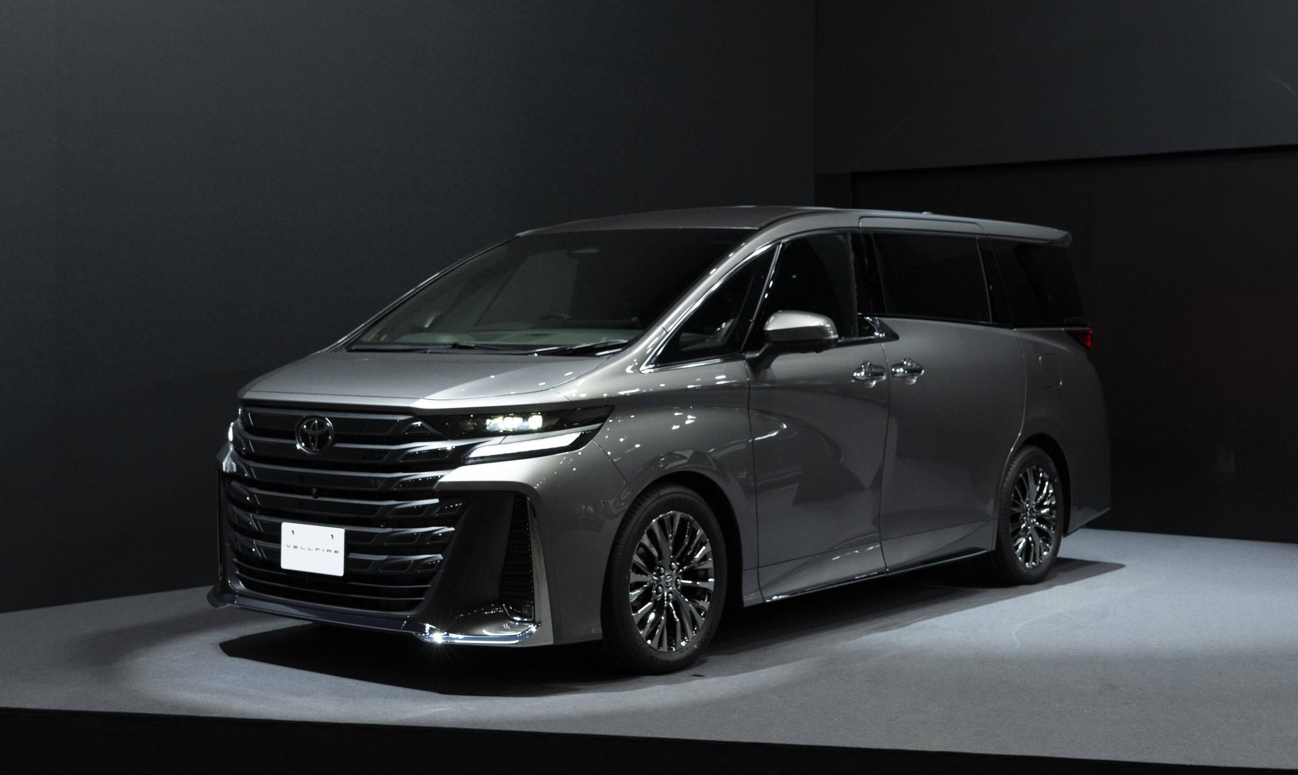 成都丰田(进口)威尔法平价销售86万起 欢迎前来试驾