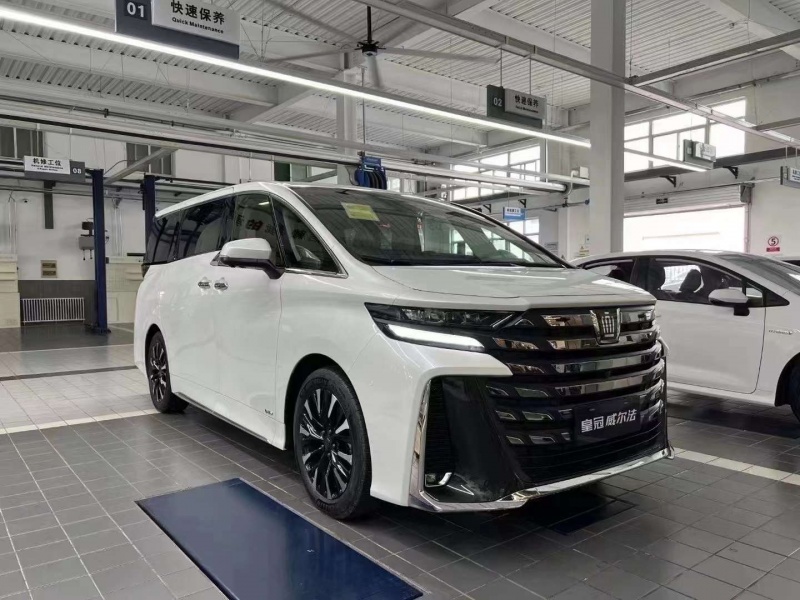 成都丰田(进口)威尔法平价销售86万起 欢迎前来试驾