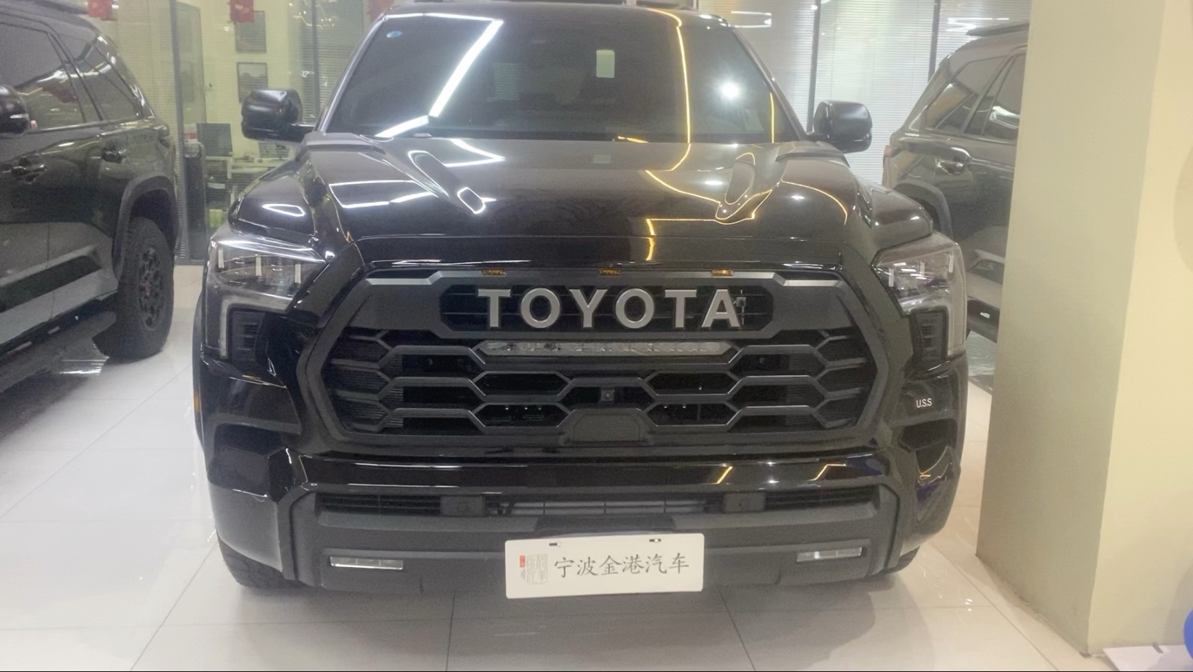 成都丰田红杉加版价格优惠24万