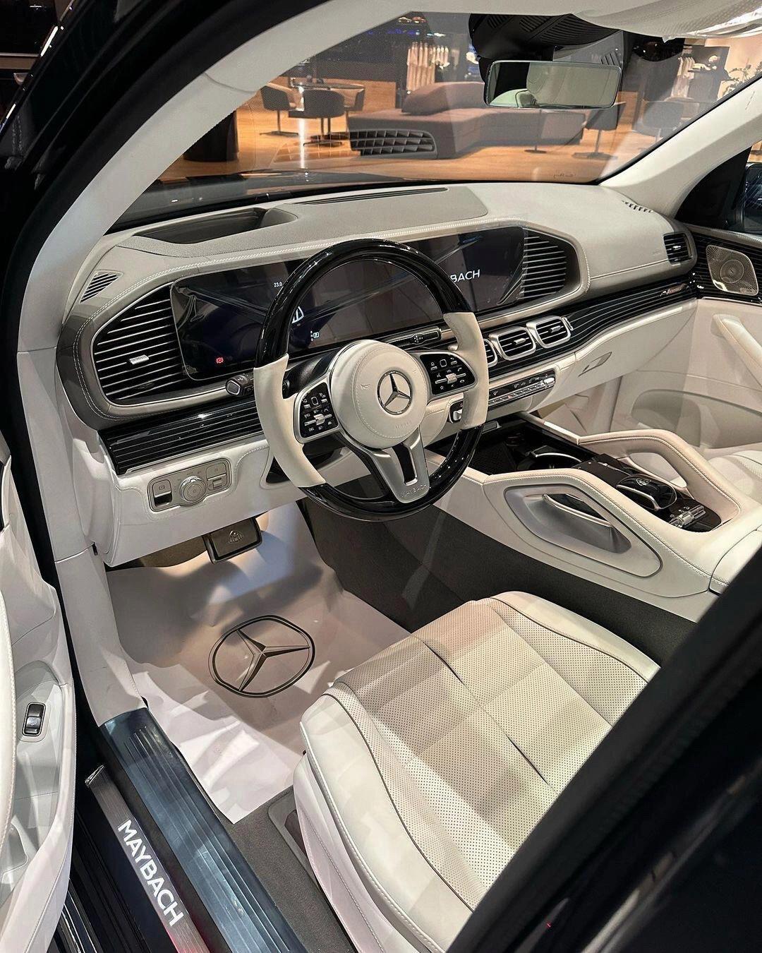 成都迈巴赫GLS级欧版促销230万起 欢迎试乘试驾