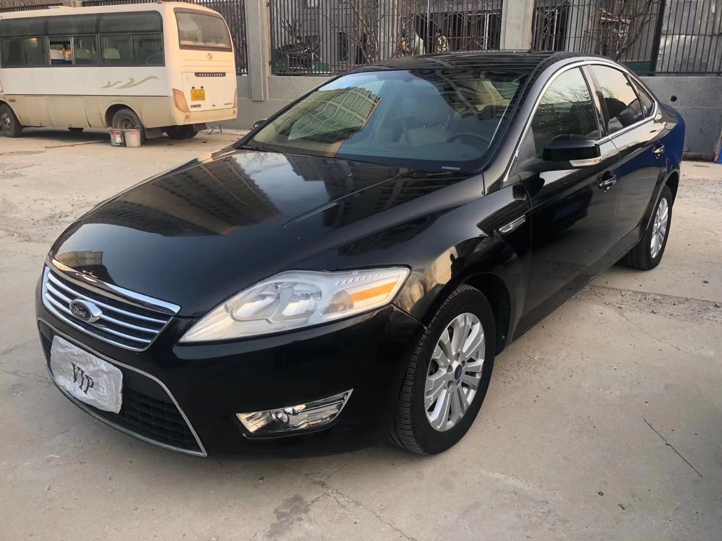福特E450美版目前售价149万起 售全国