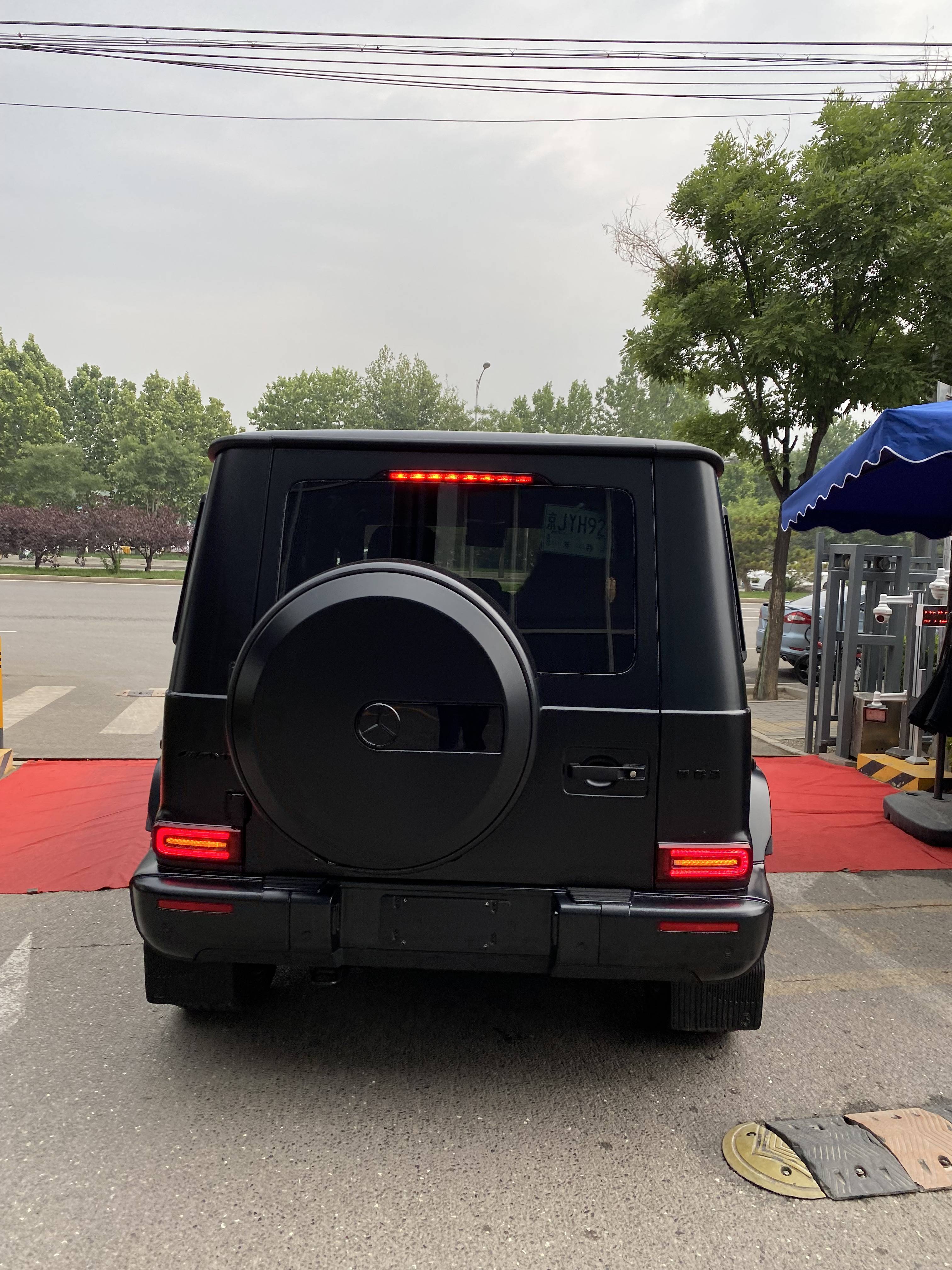 2024款奔驰G63让利促销 展厅直降到底 售全国