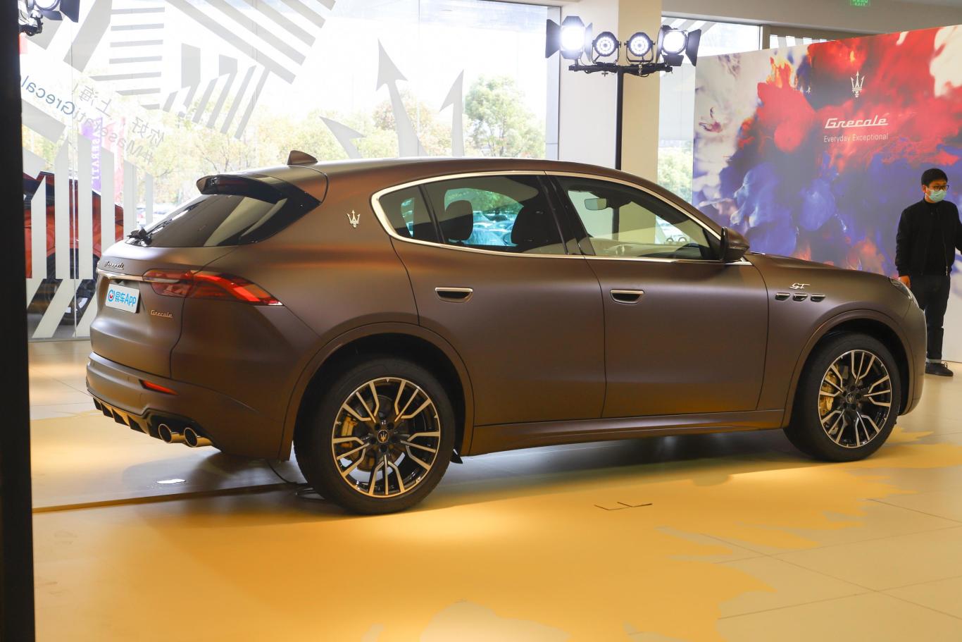 崇州Grecale格雷嘉新能源最低89.88万起售 暂无优惠