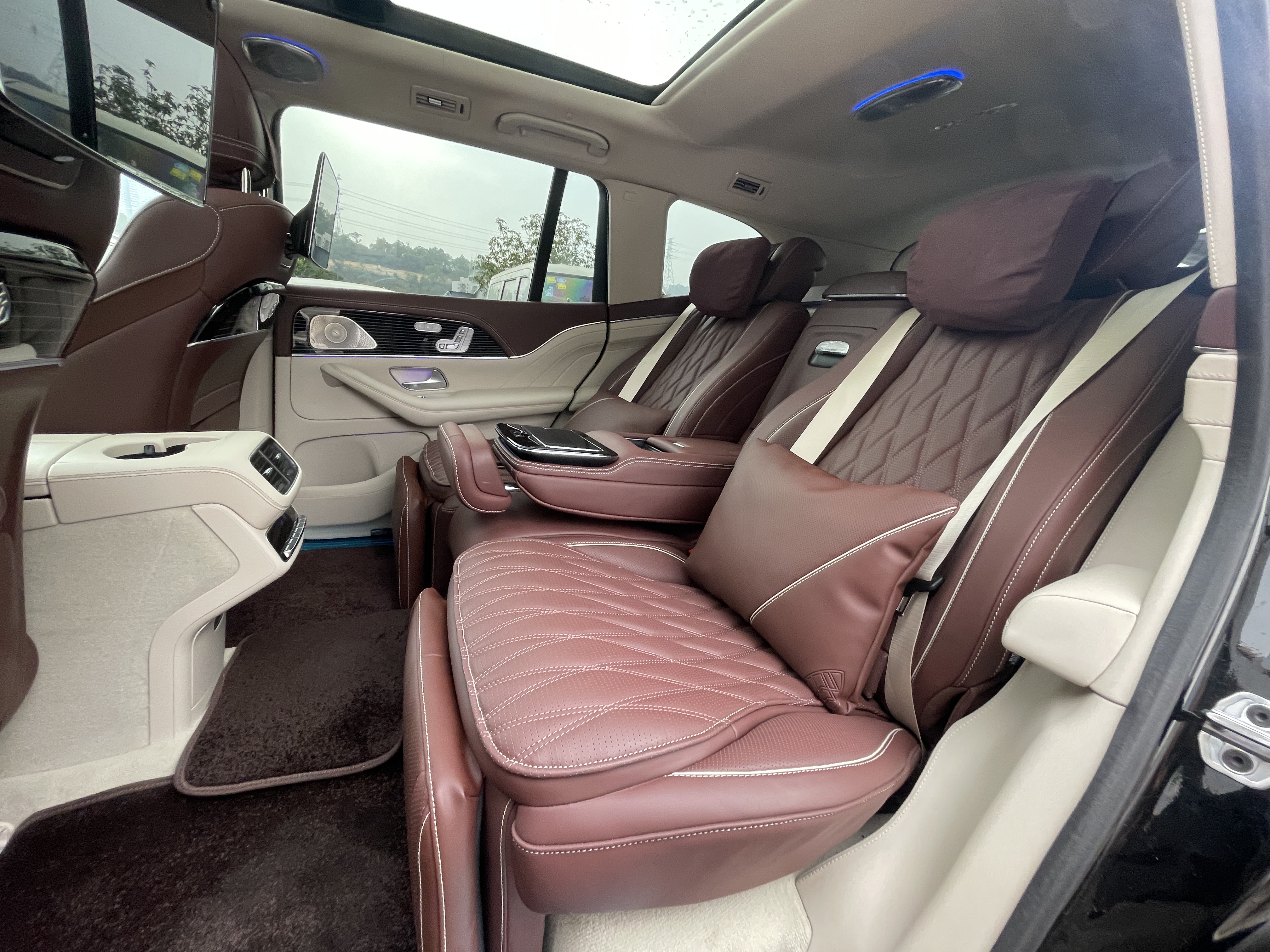 迈巴赫GLS级欧版报价228万起 直降40万