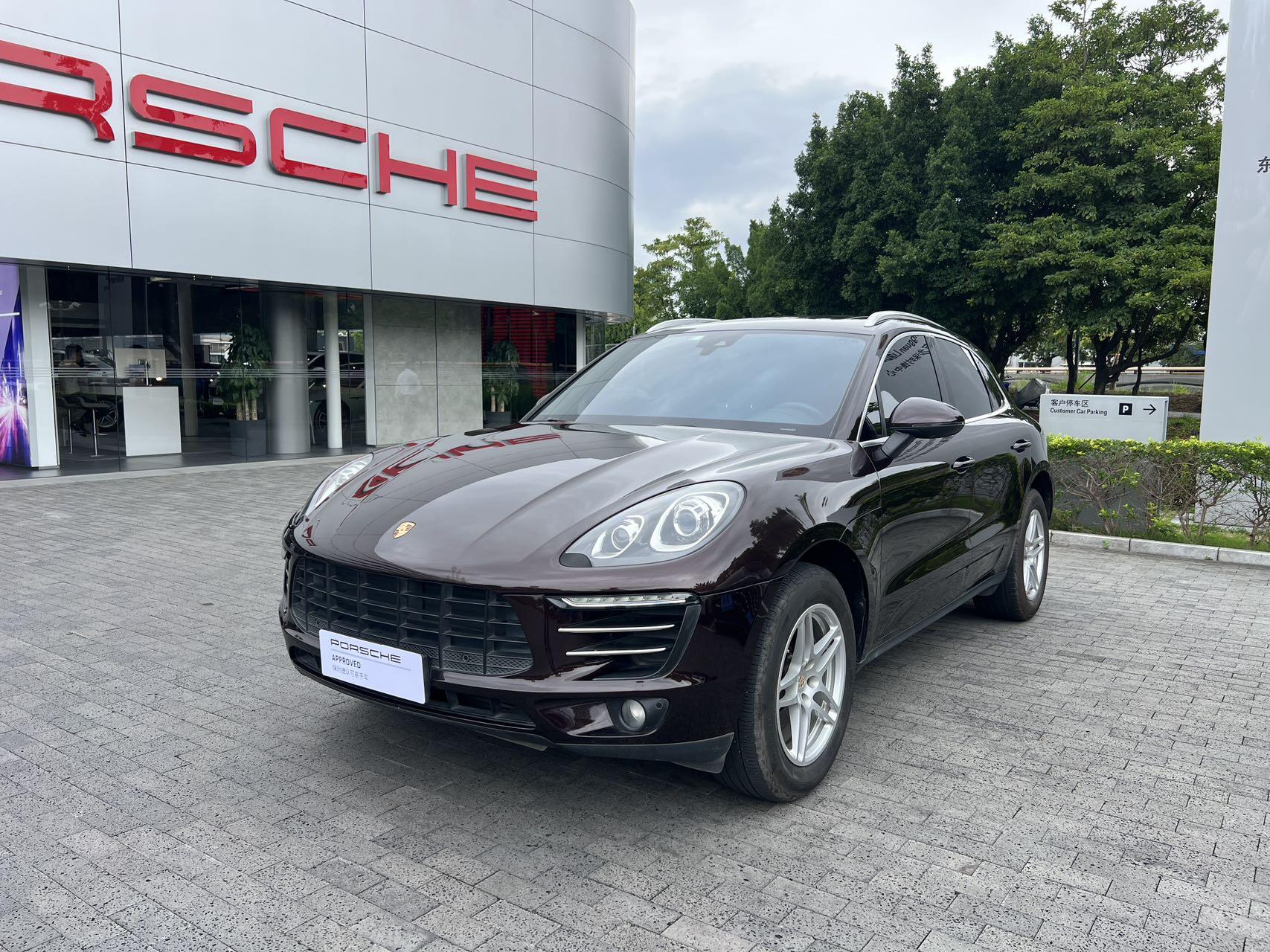 天津华夏安邦名车库里南最高优惠65万 欢迎前来试驾