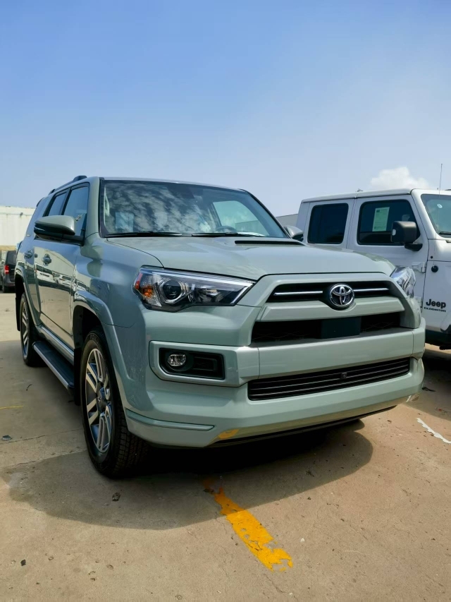 成都丰田超霸美版最低报价64万起 欢迎到店试驾