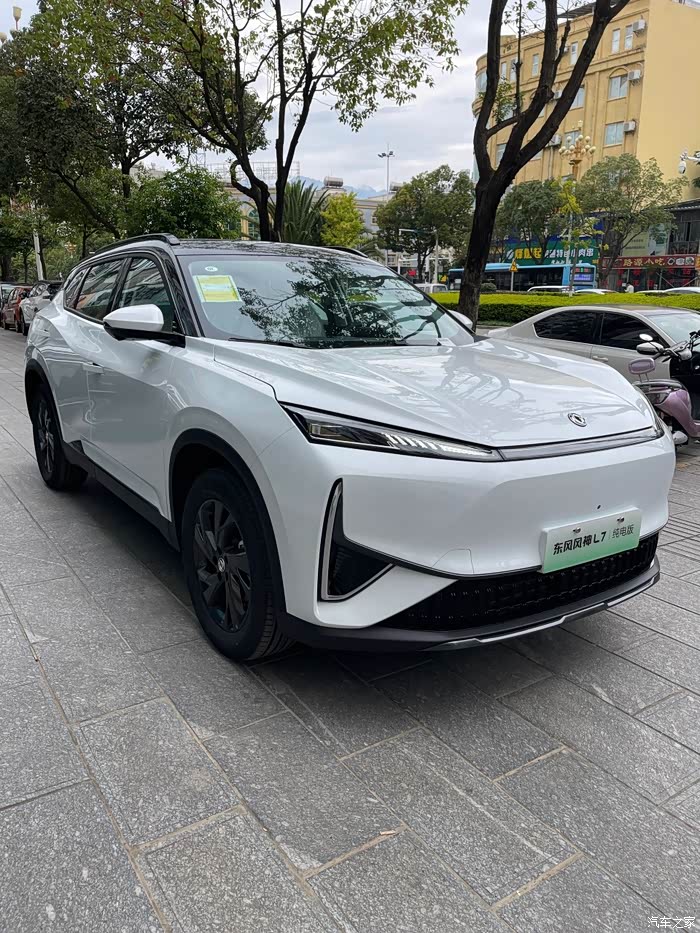 成都东风风神L7降价促销 购车优惠高达2.20万