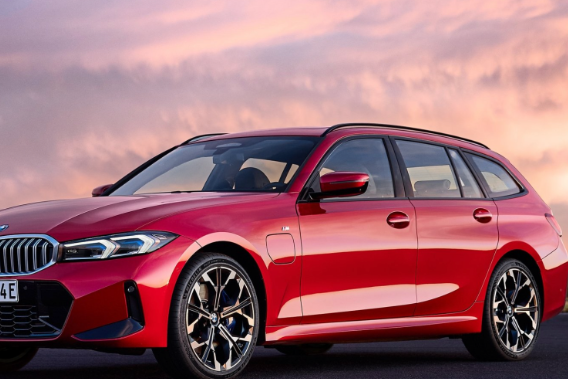 全新宝马3系插混版谍照曝光