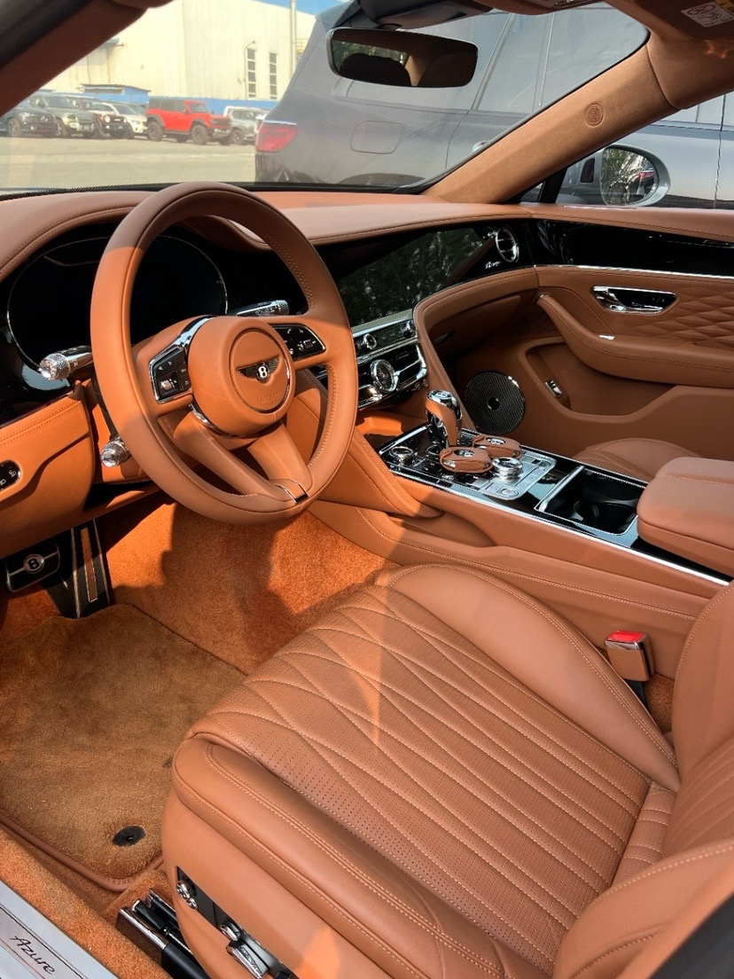 2024飞驰最低报价300万起 售全国