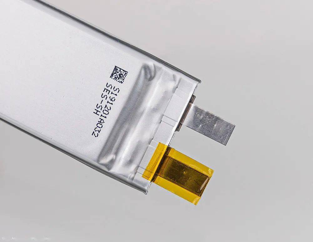 MIT发明简单公式 或可指导更快充电、更持久电池的设计MIT发明简单公式 或可指导更快充电、更持久电池的设计