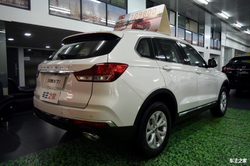 成都海豚优惠1.60万 最低仅售8.38万