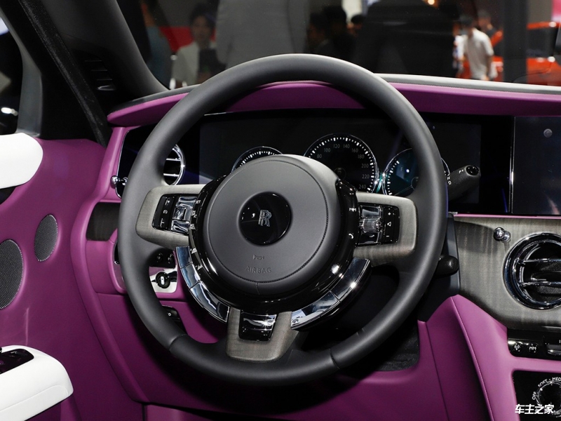 成都飞驰团购价格251万起