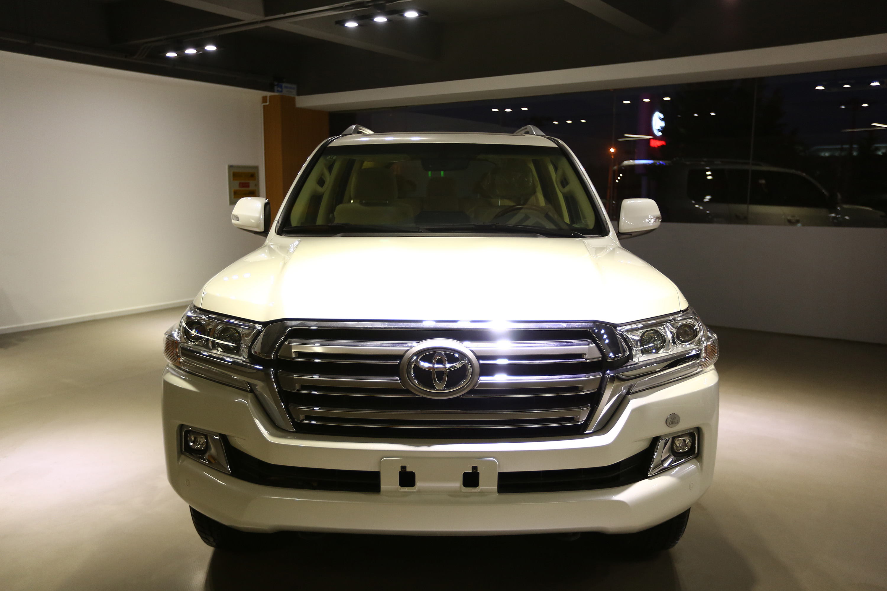 丰田兰德酷路泽中东版全系热销中 限时优惠高达37万元