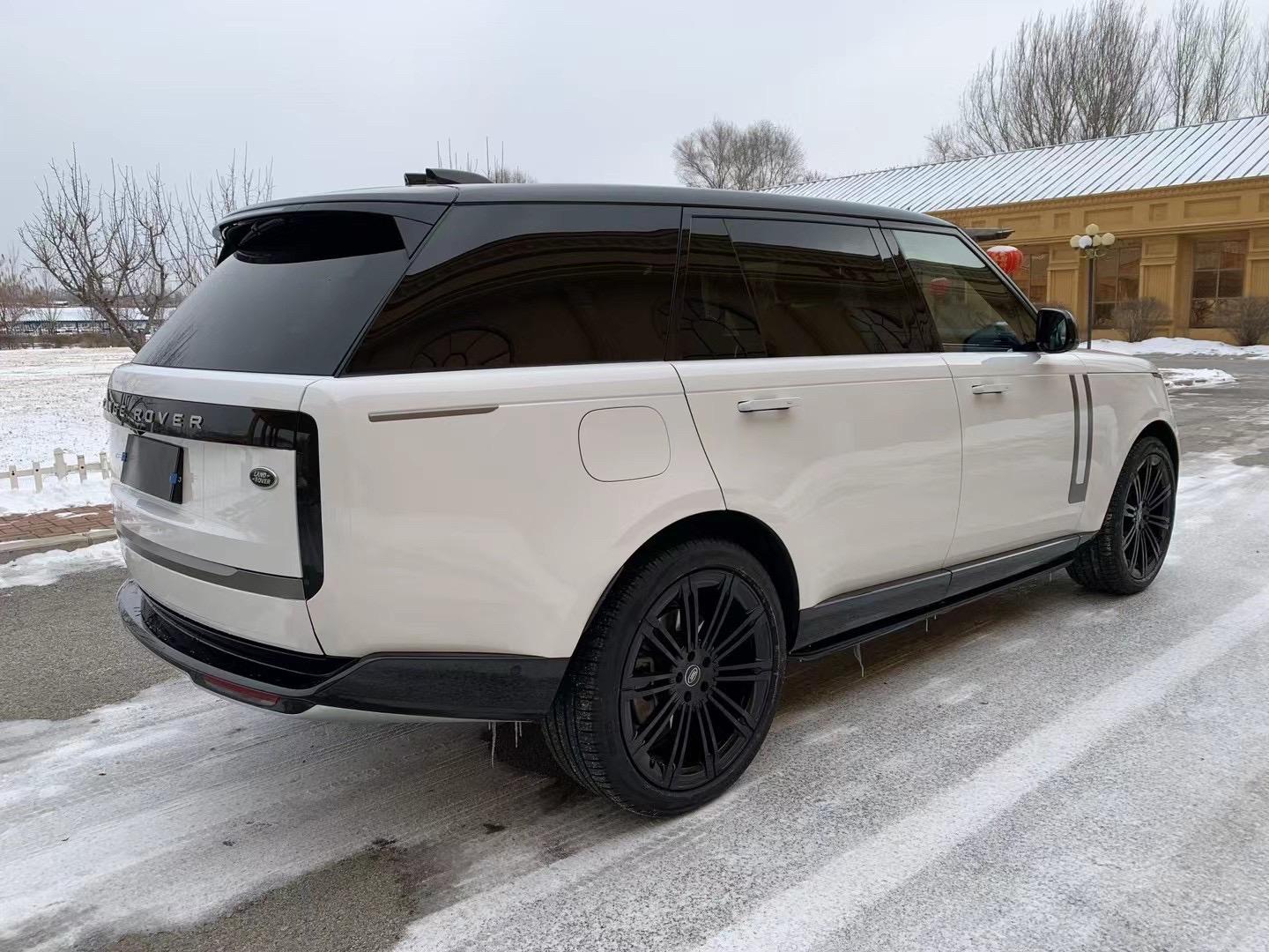 揽胜行政加版降价64万 欢迎上门试驾