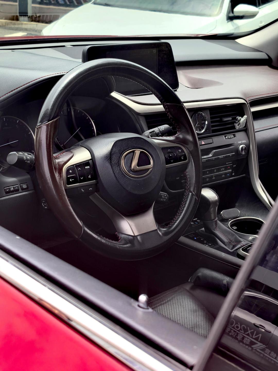 四川腾达东远名车雷克萨斯LX欧规版降价10万 最低仅售155万