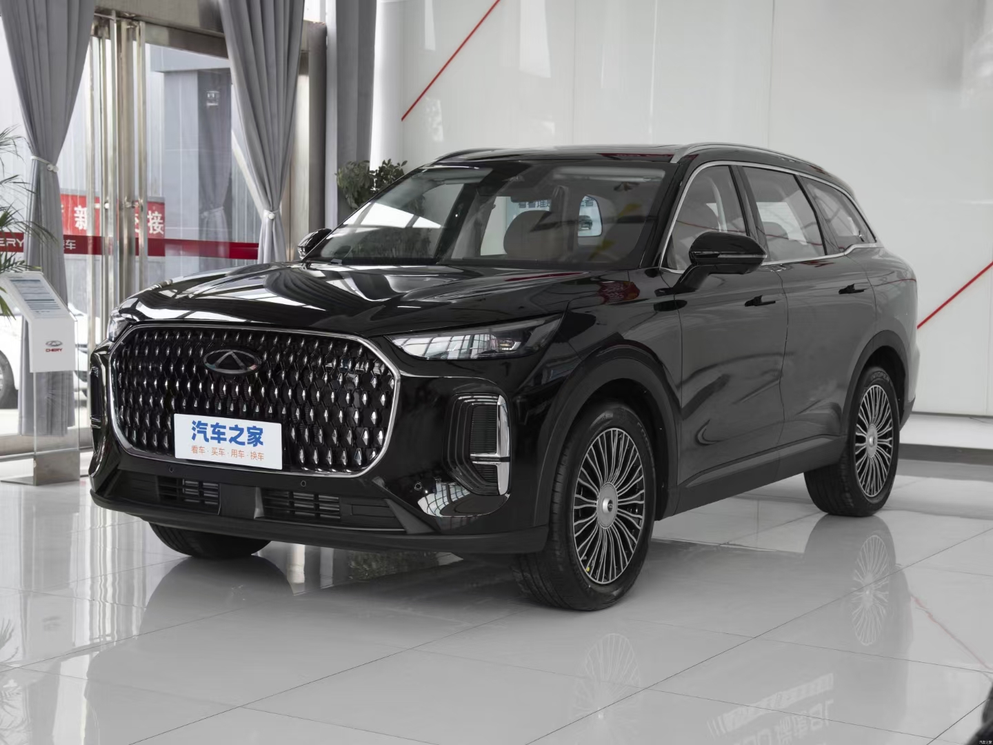 成都瑞虎8L优惠高达2.00万 最低仅售11.99万