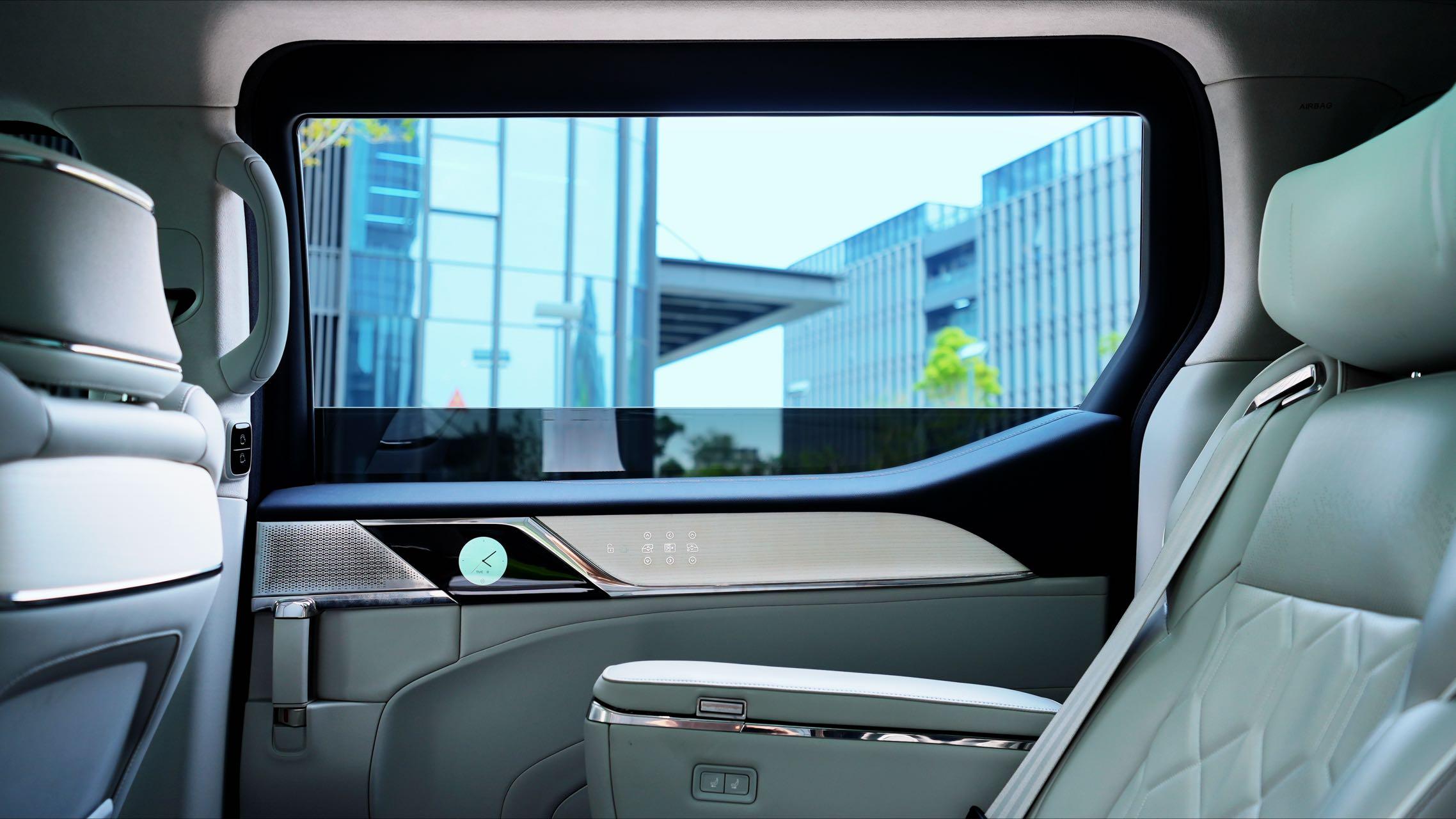 新都沃尔沃EM90最低81.80万起售 暂无优惠