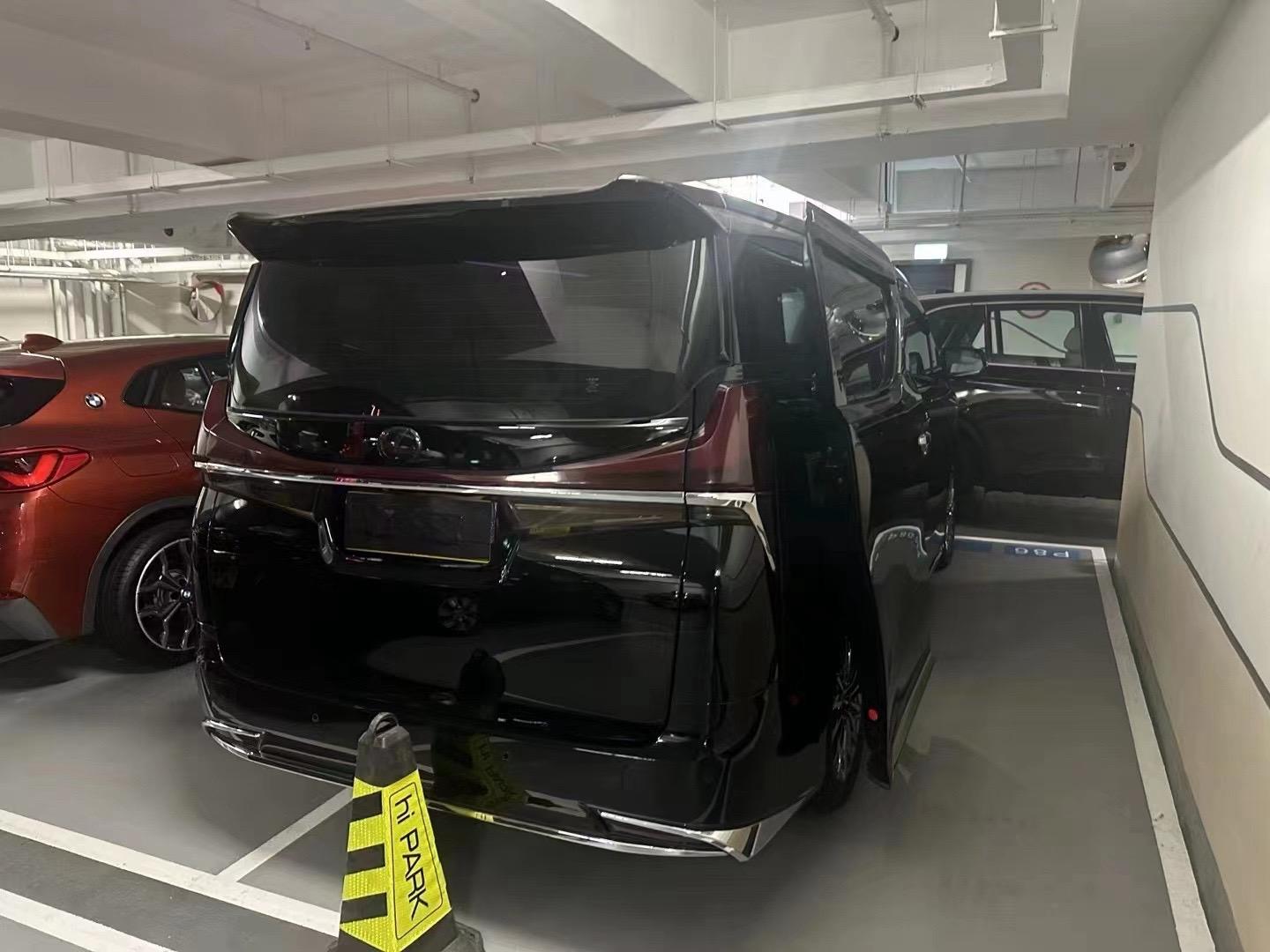 雷克萨斯LM亚洲版新款平价销售122万起 欢迎上门试驾