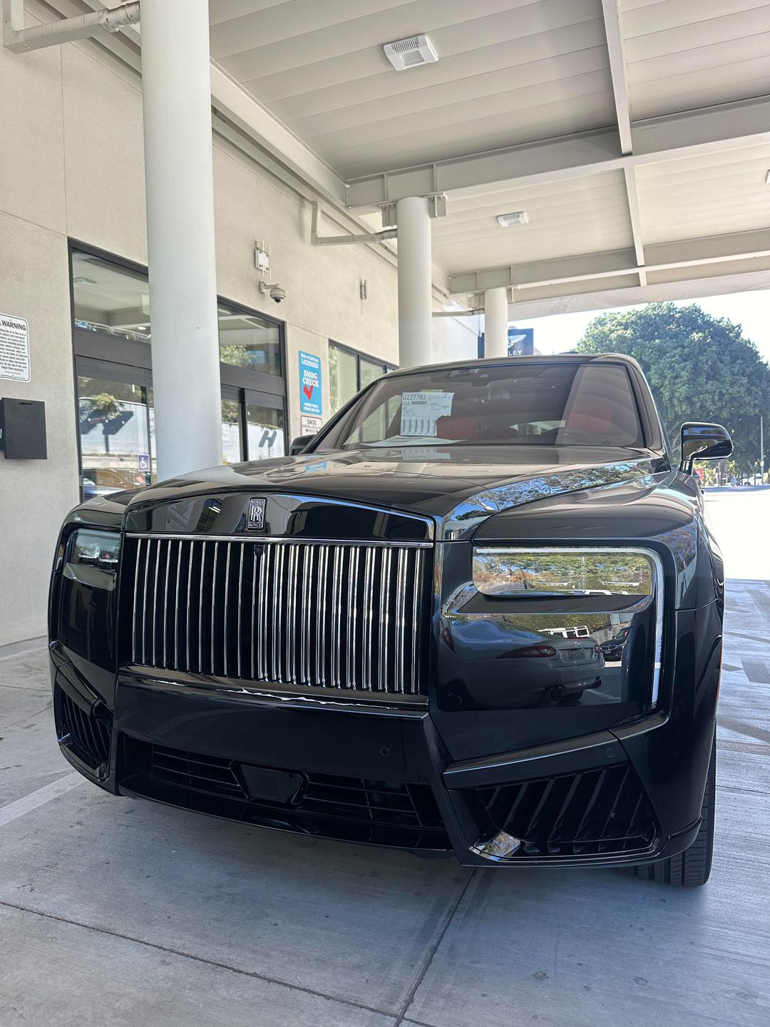 成都库里南价格优惠150万