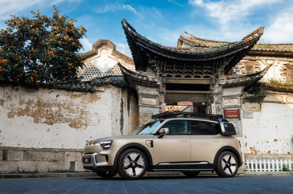 突破“精品小车”认知边界,smart用超级电混撬开主流市场