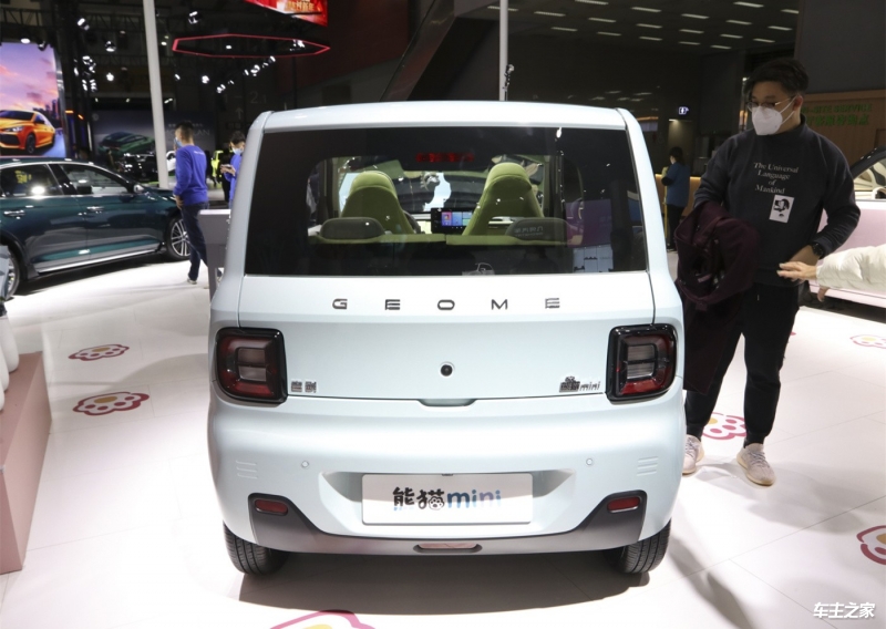 龙泉驿e:NP1 极湃1价格最低12.50万起 优惠高达5.00万