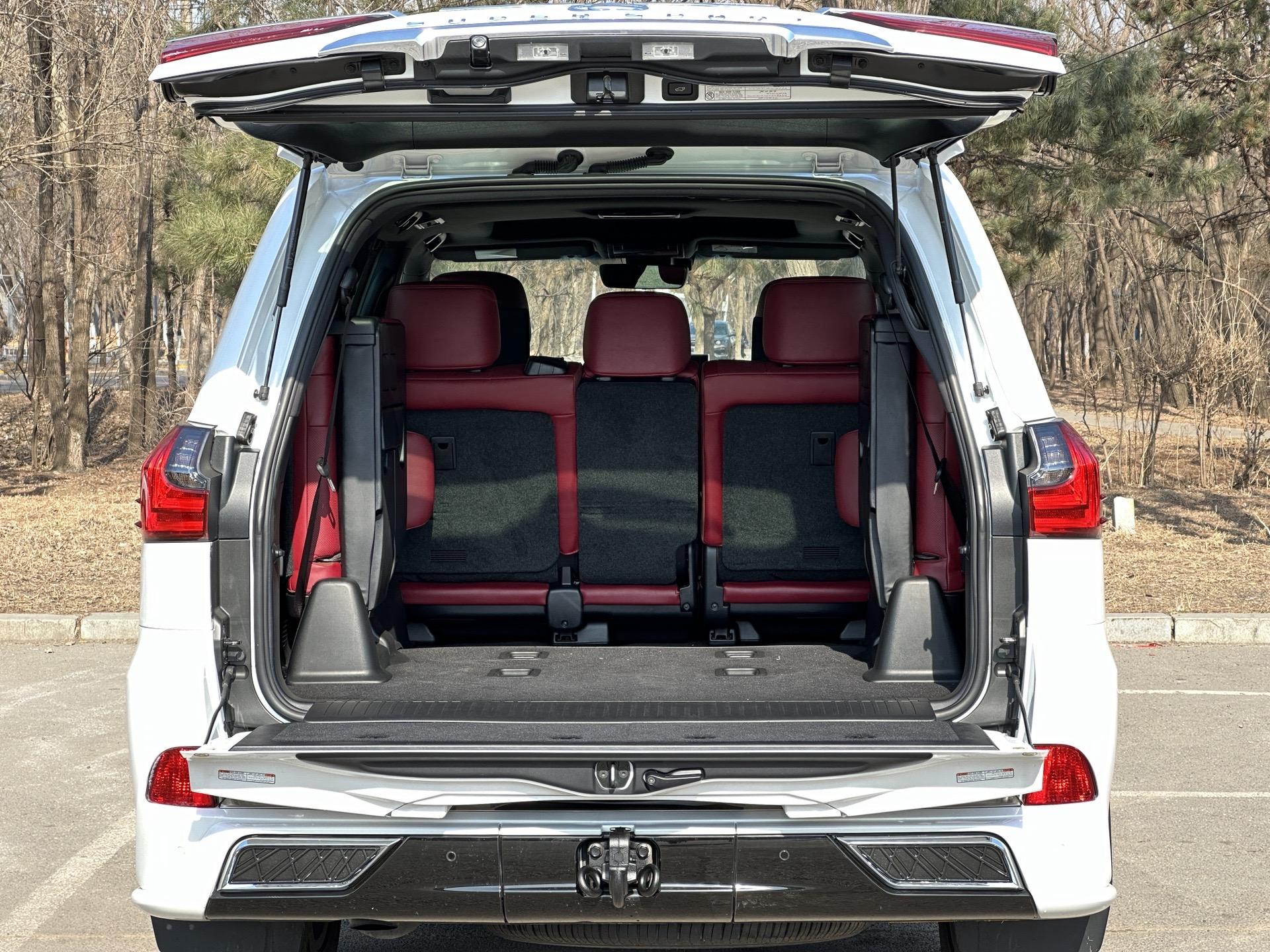 雷克萨斯GX美版最高优惠20万 欢迎到店试驾