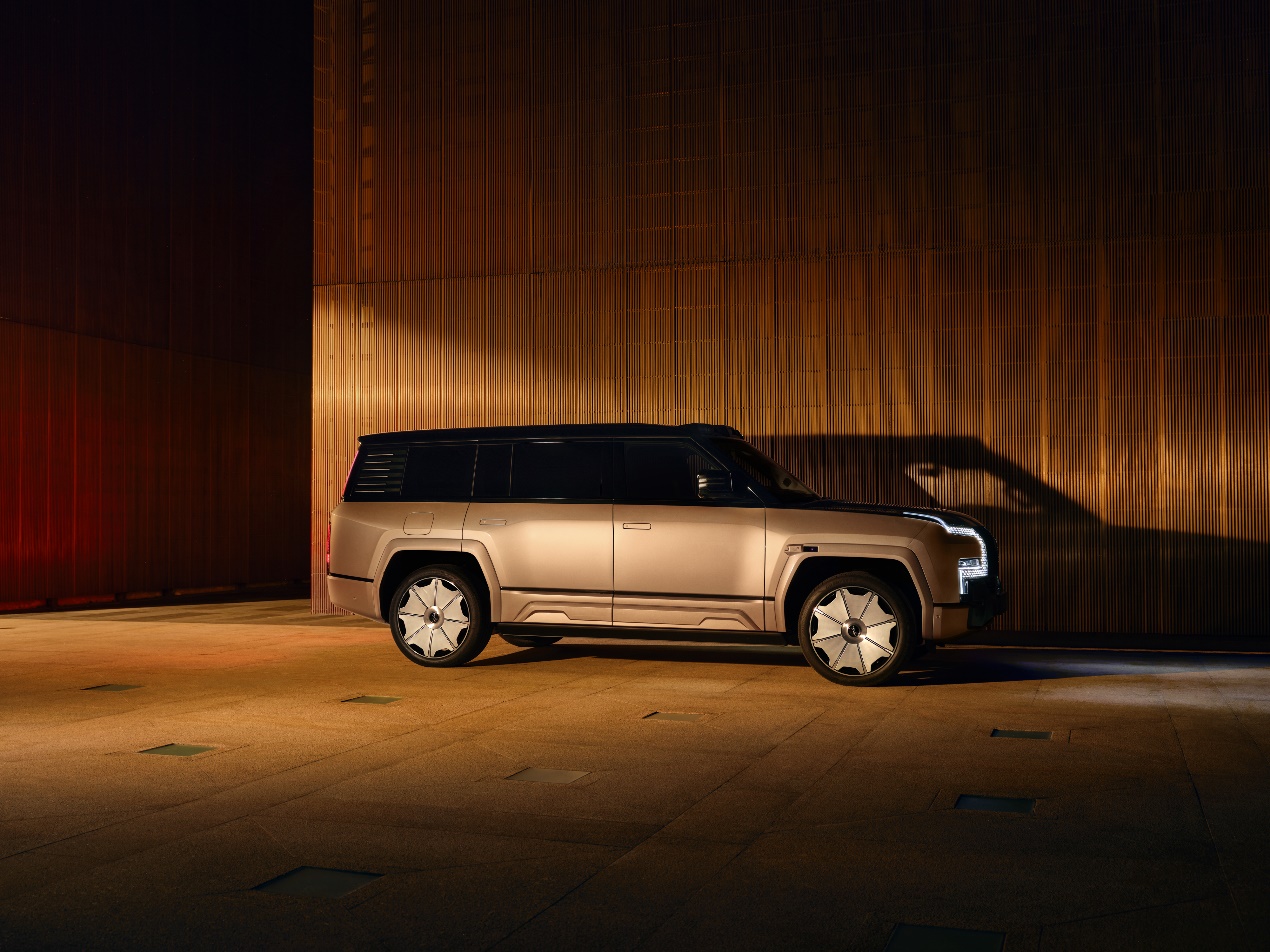 成都仰望U8售价109.80万起 暂无优惠