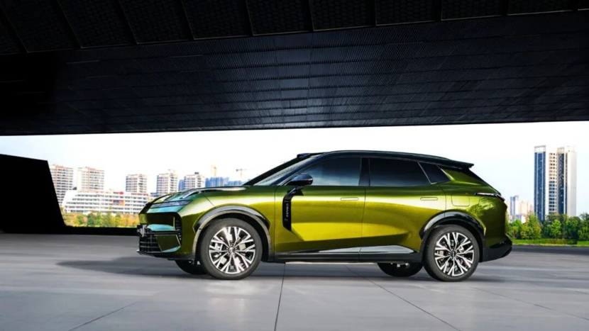 成都领克08 EM-P最高降1.60万 最低仅售15.98万