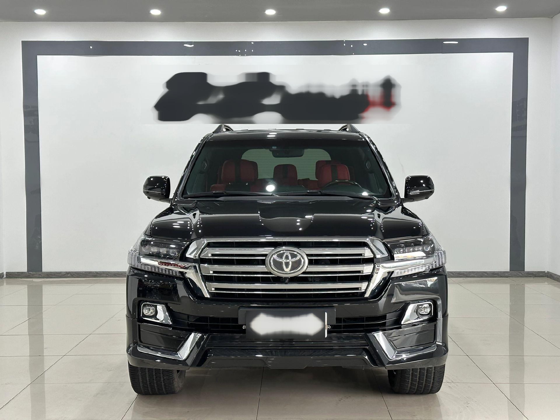 成都远卓名车兰德酷路泽美规版降价9万 最低仅售150万