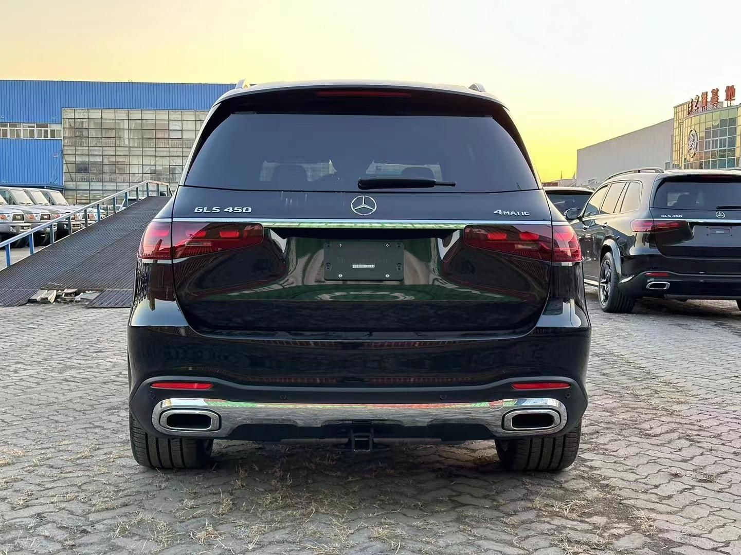 成都平行进口奔驰GLS450美版提供试乘试驾 直降40万