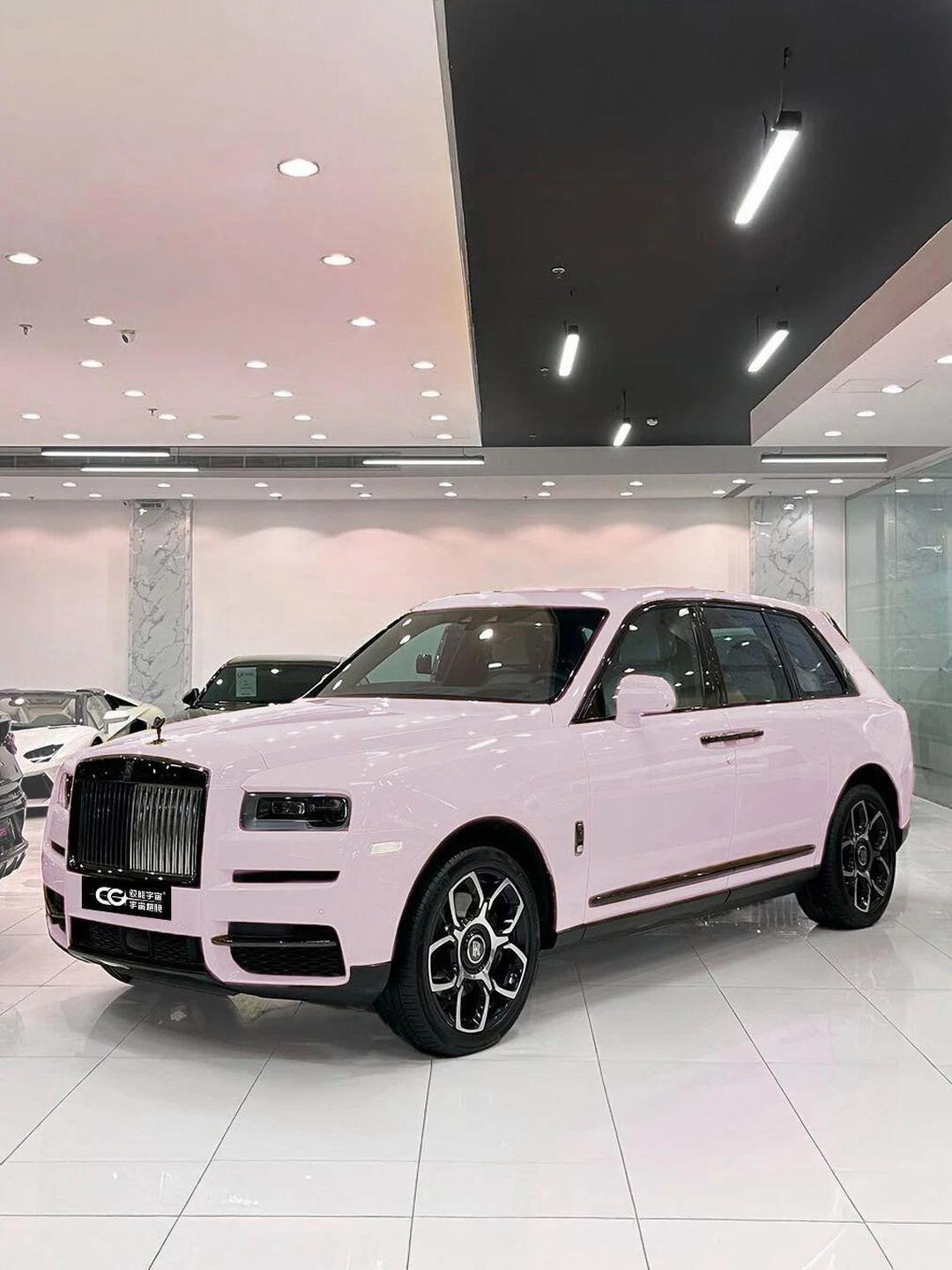 成都库里南部分车型优惠65万 欢迎到店试驾