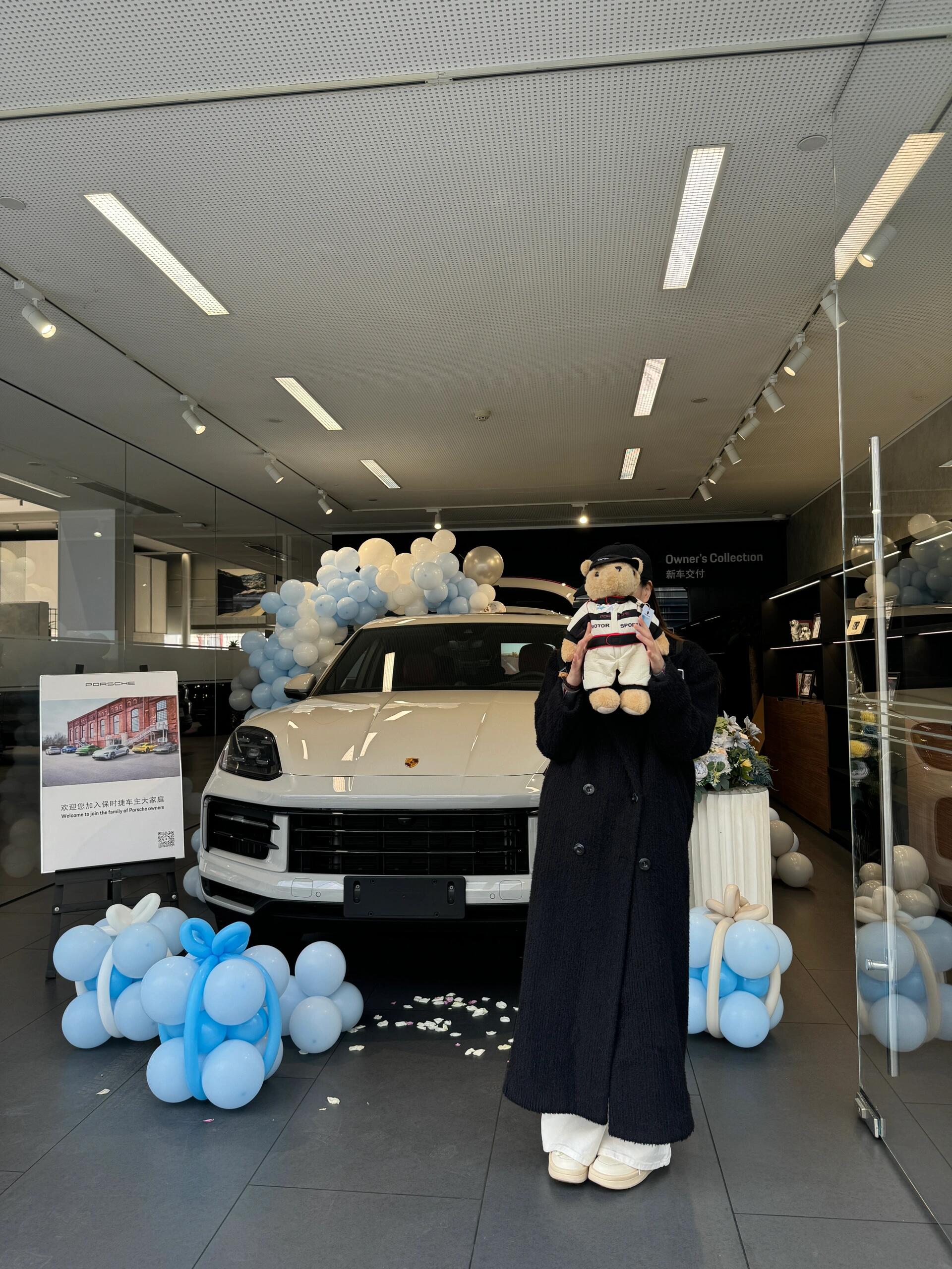 成都Cayenne价格65.80万起 优惠高达37.62万