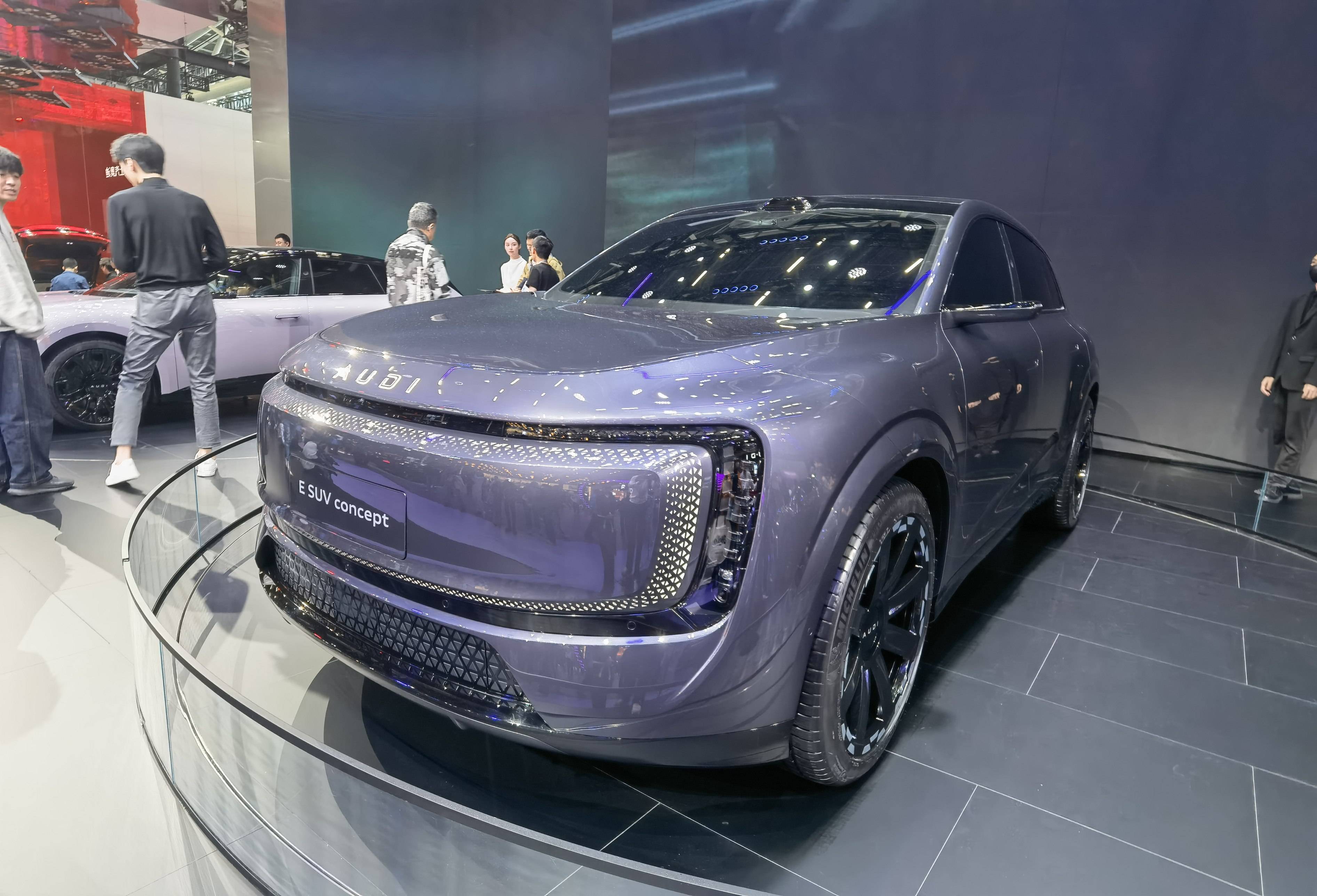 广州车展观察:激情“全车会”,魅力新智能