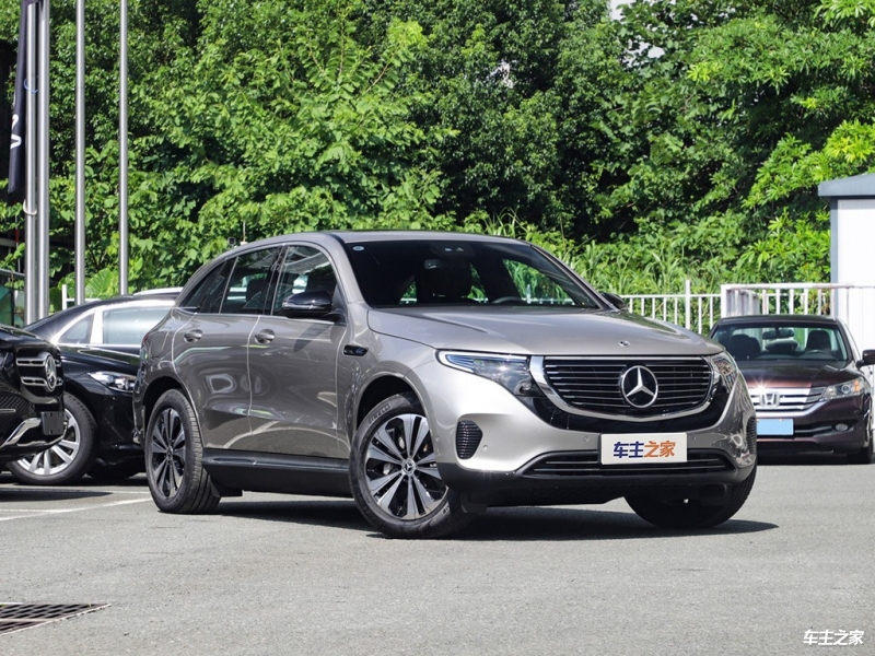 成都飞驰团购钜惠28万 欢迎到店试驾