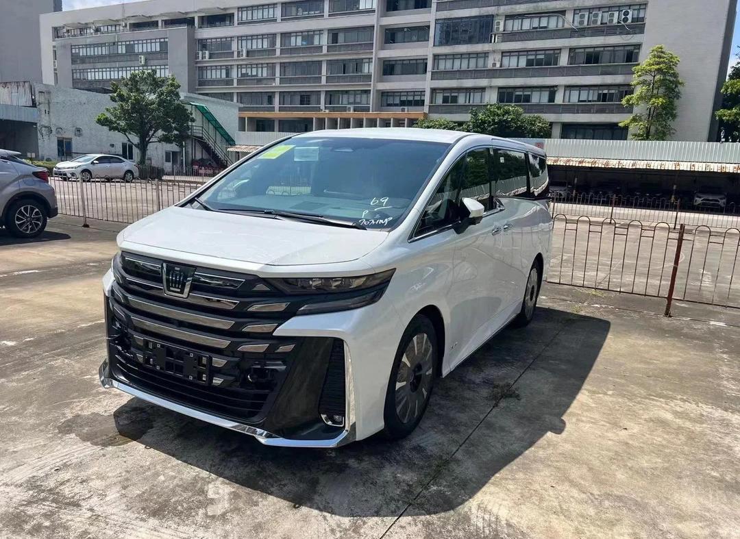 皇冠威尔法报价 丰田皇冠威尔法现车售价