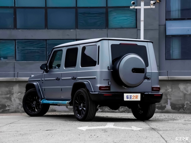 奔驰G级欧版促销198万起 直降8万