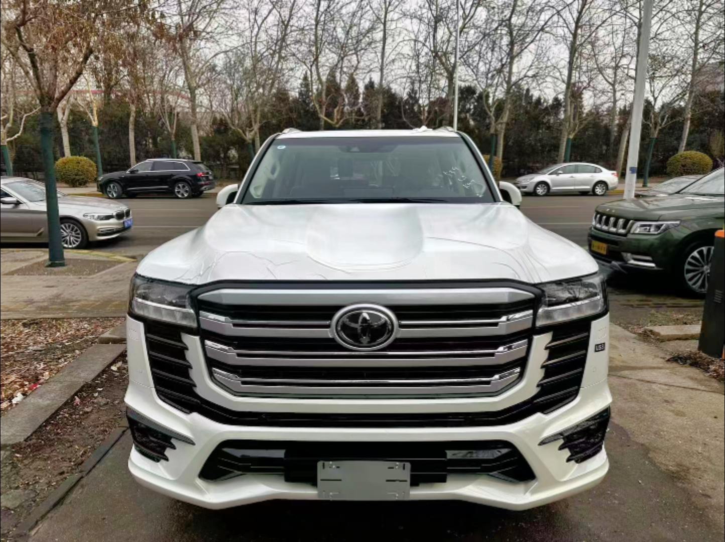 2023款进口丰田霸道2700中东版评测体验