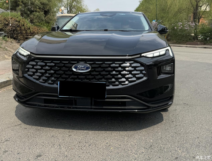 现购乌尼莫克欧版让利直降39万 欢迎试乘试驾